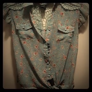 Rue 21 Sleeveless Blouse
